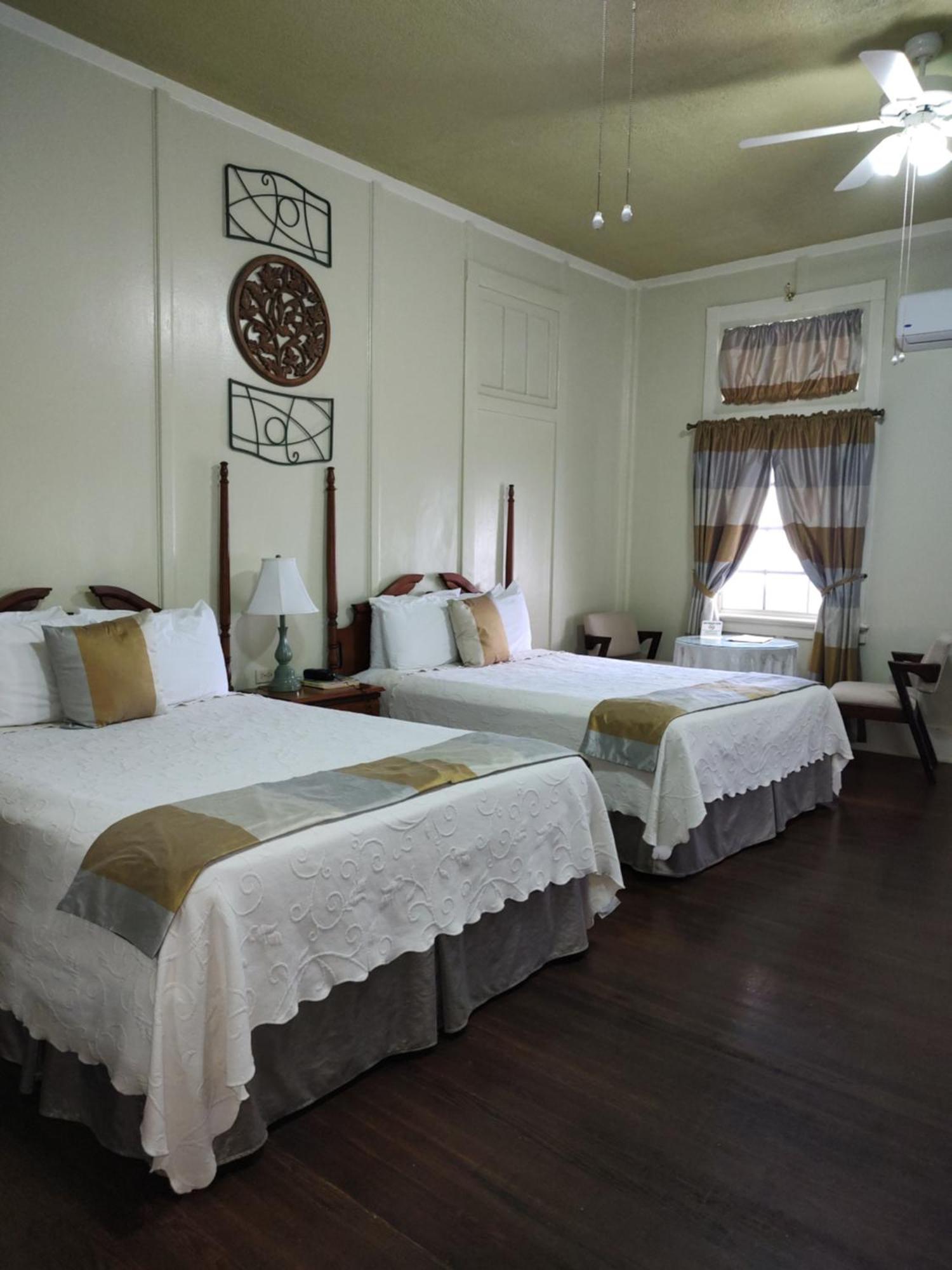 The Great House Inn Belize City Exterior photo
